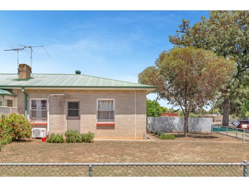 2 Chilmark Street, Elizabeth Vale SA 5112