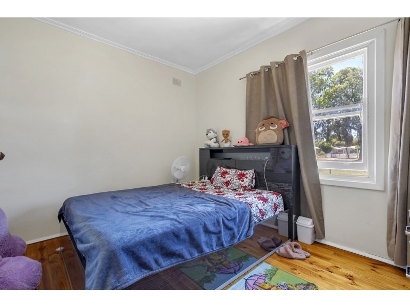 2 Chilmark Street, Elizabeth Vale SA 5112