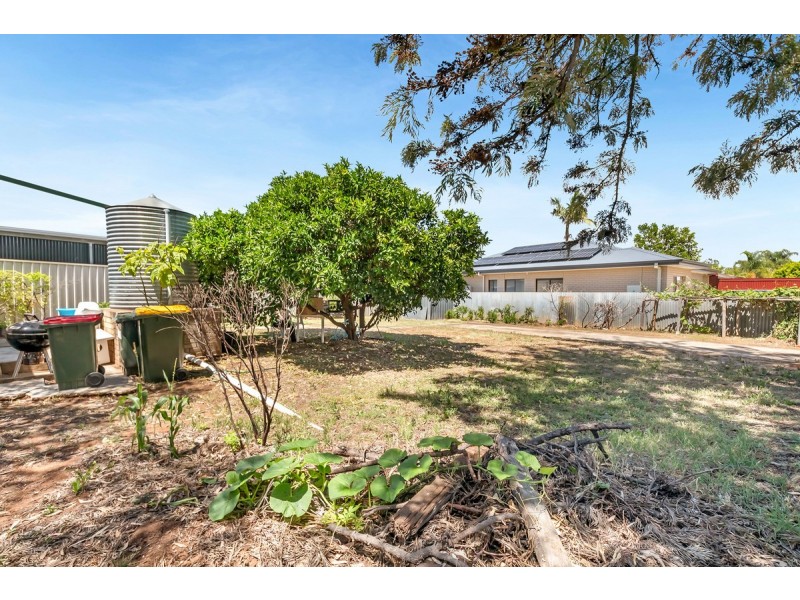 2 Chilmark Street, Elizabeth Vale SA 5112