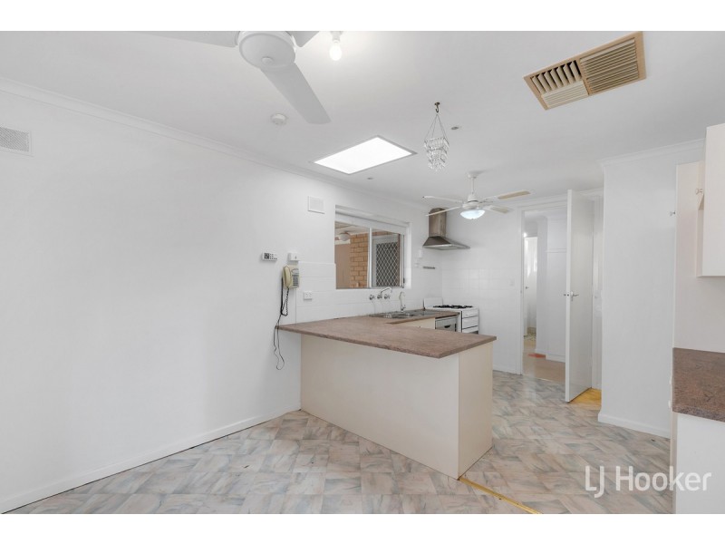 6 Walnut Avenue, Parafield Gardens SA 5107