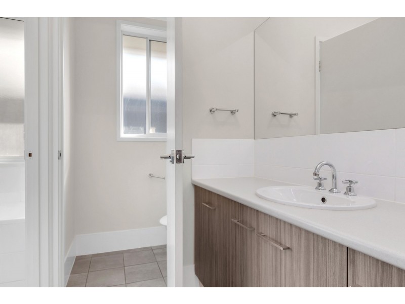 8 Pride Avenue, Munno Para SA 5115