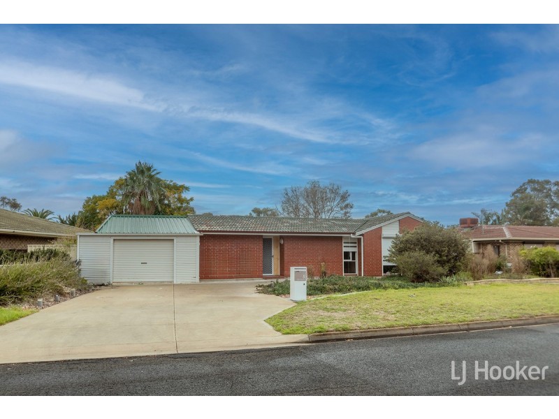5 Grey Crescent, Evanston Gardens SA 5116