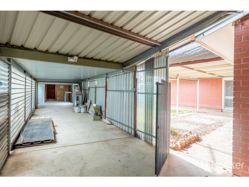 5 Grey Crescent, Evanston Gardens SA 5116