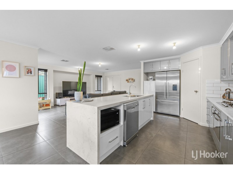 4 Longo Street, Blakeview SA 5114