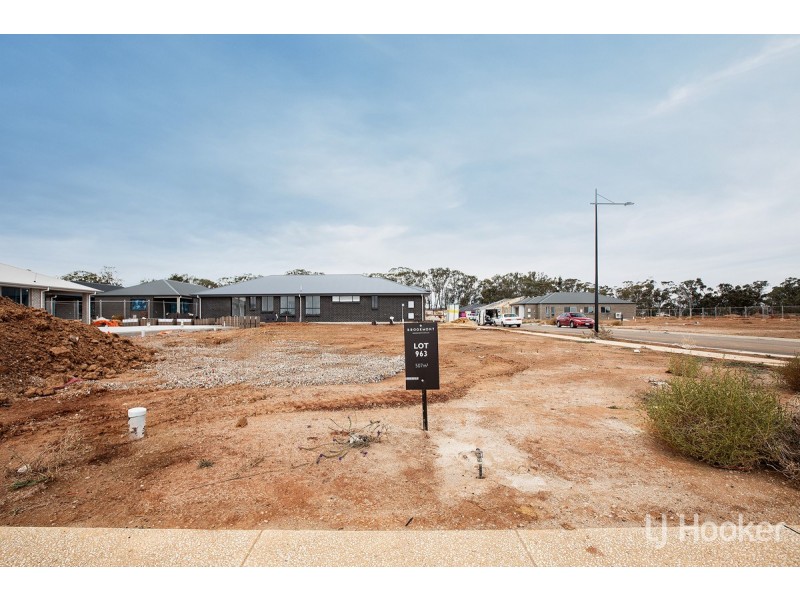 35 Linum Avenue, Andrews Farm SA 5114