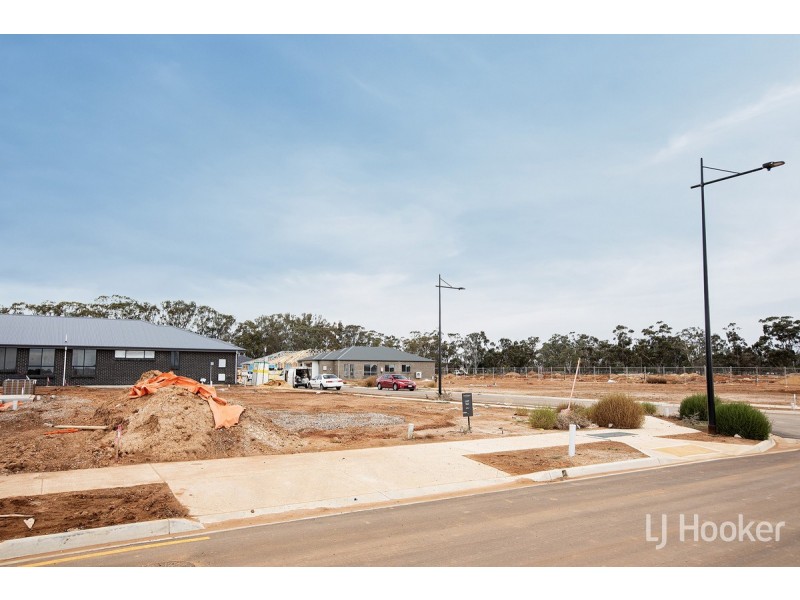 35 Linum Avenue, Andrews Farm SA 5114