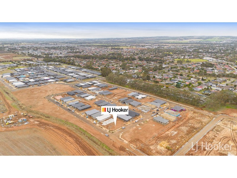 35 Linum Avenue, Andrews Farm SA 5114