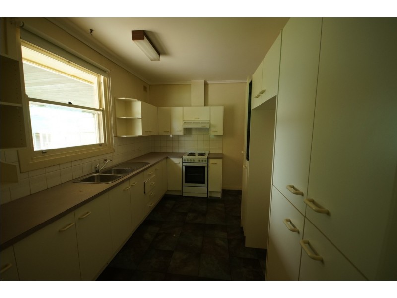 12 Tolmer Road, Elizabeth Park SA 5113