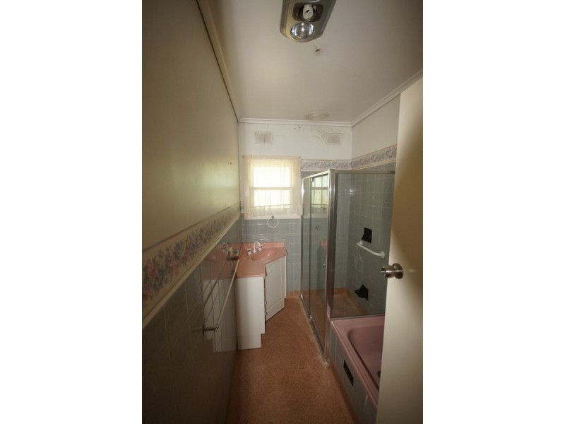 12 Tolmer Road, Elizabeth Park SA 5113