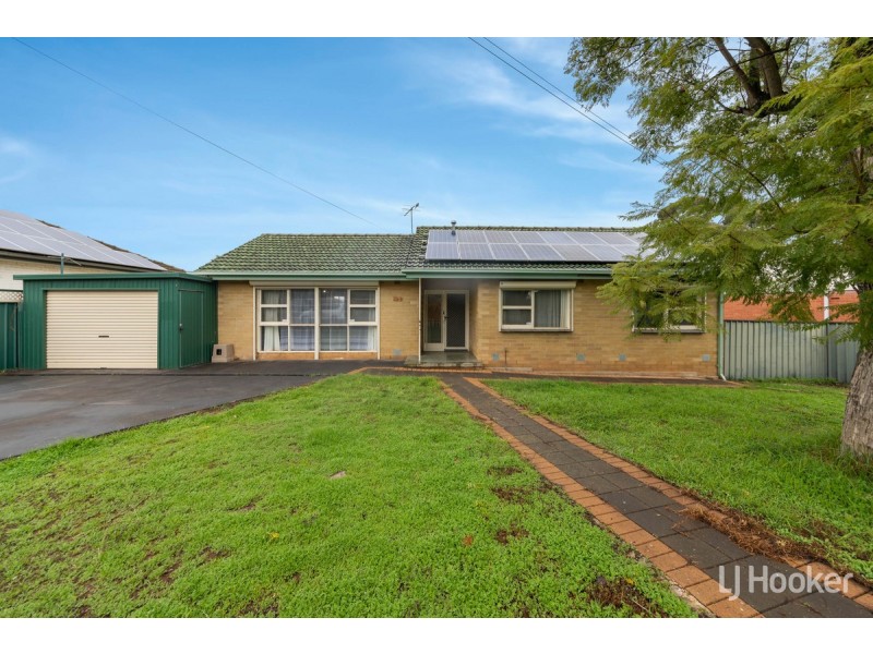 4 Lowe Street, Elizabeth East SA 5112