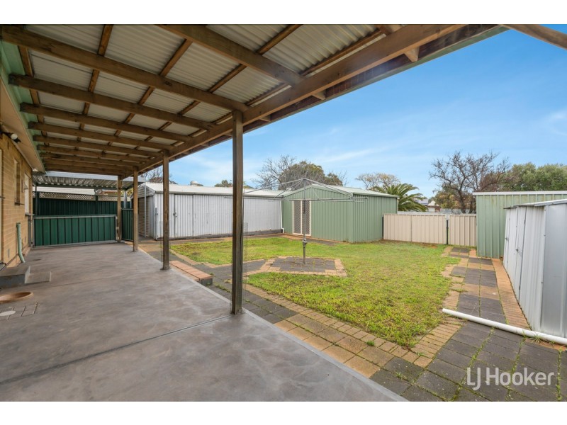 4 Lowe Street, Elizabeth East SA 5112