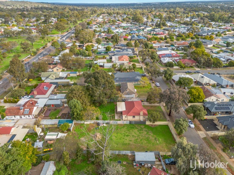 27 Hayles Road, Elizabeth Park SA 5113