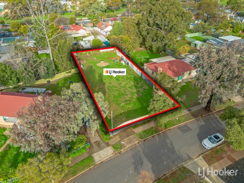 27 Hayles Road, Elizabeth Park SA 5113