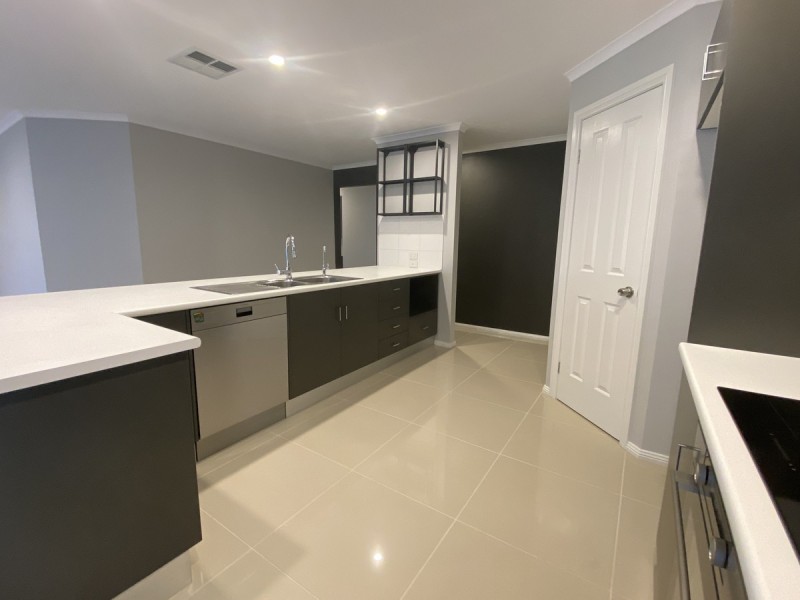 74 Springbank Boulevard, Burton SA 5110