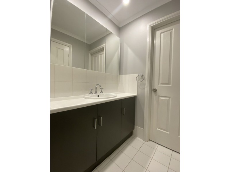 74 Springbank Boulevard, Burton SA 5110