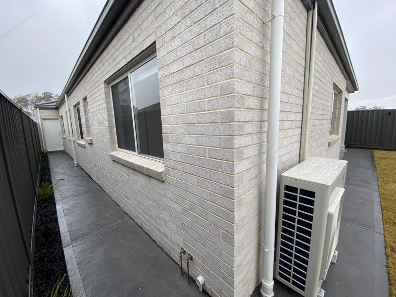 4 Harrow Avenue, Andrews Farm SA 5114