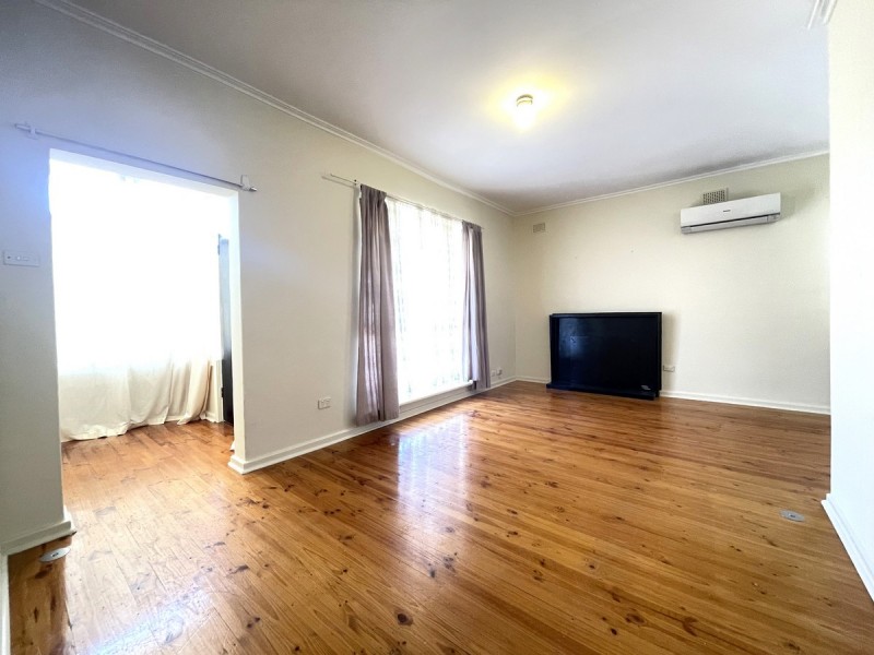34 Harvey Road, Elizabeth South SA 5112