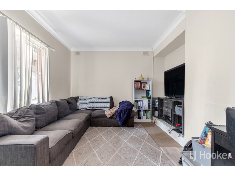 44 Garlick Road, Elizabeth Park SA 5113