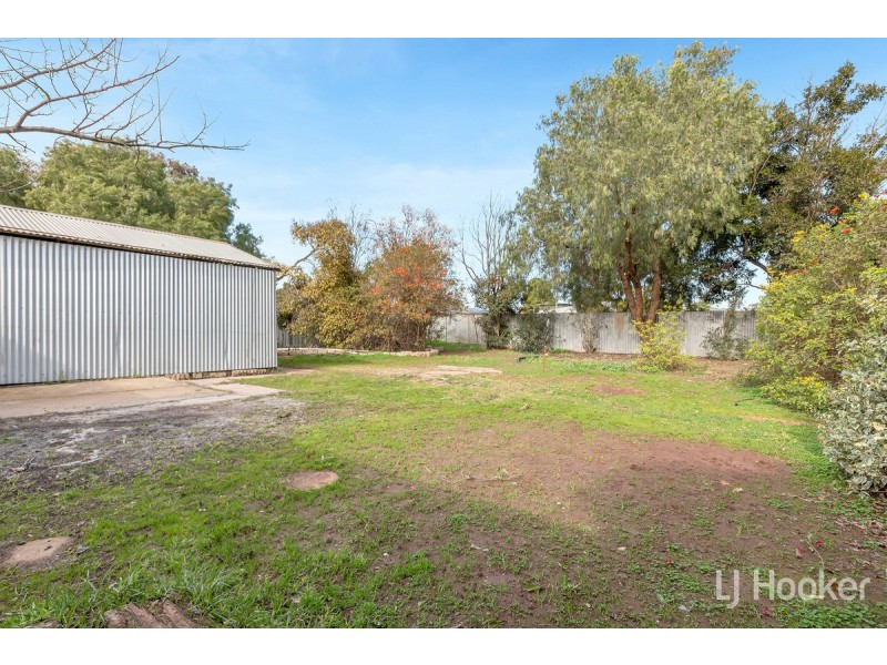 44 Garlick Road, Elizabeth Park SA 5113