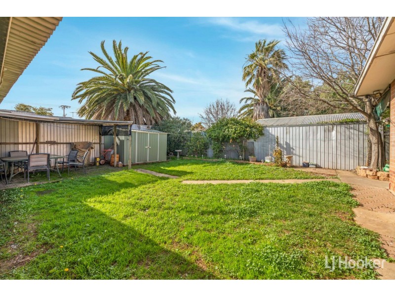 6 Crittenden Road, Smithfield Plains SA 5114