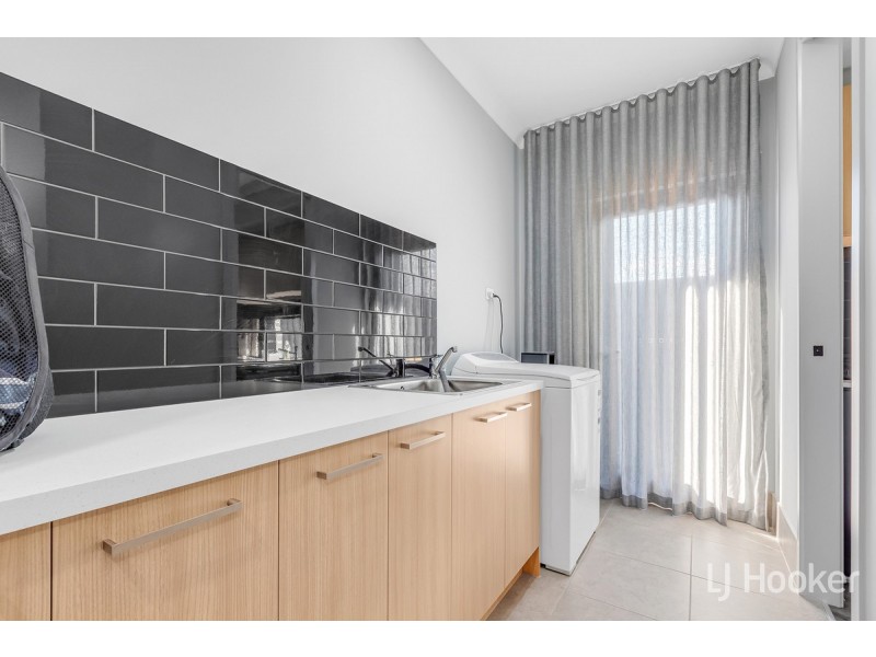 146 Douglas Drive, Munno Para SA 5115