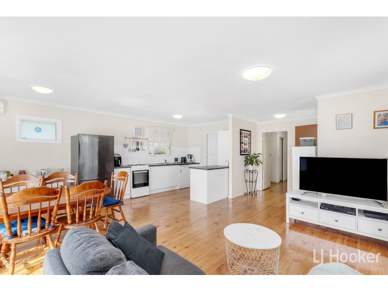 28 Cavenagh Street, Elizabeth Downs SA 5113