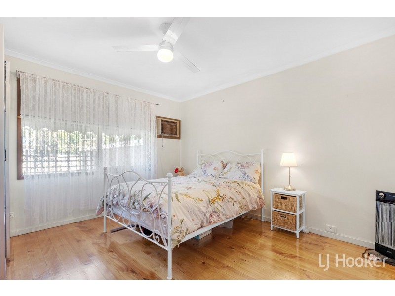 28 Cavenagh Street, Elizabeth Downs SA 5113