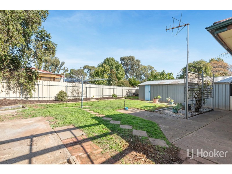 28 Cavenagh Street, Elizabeth Downs SA 5113