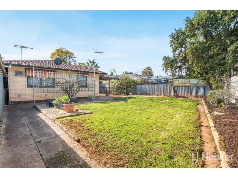 28 Cavenagh Street, Elizabeth Downs SA 5113