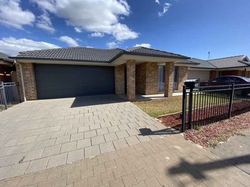 41 Tudor Crescent, Smithfield Plains SA 5114