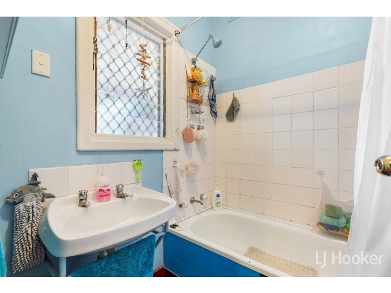 6 Daniel Street, Elizabeth Park SA 5113