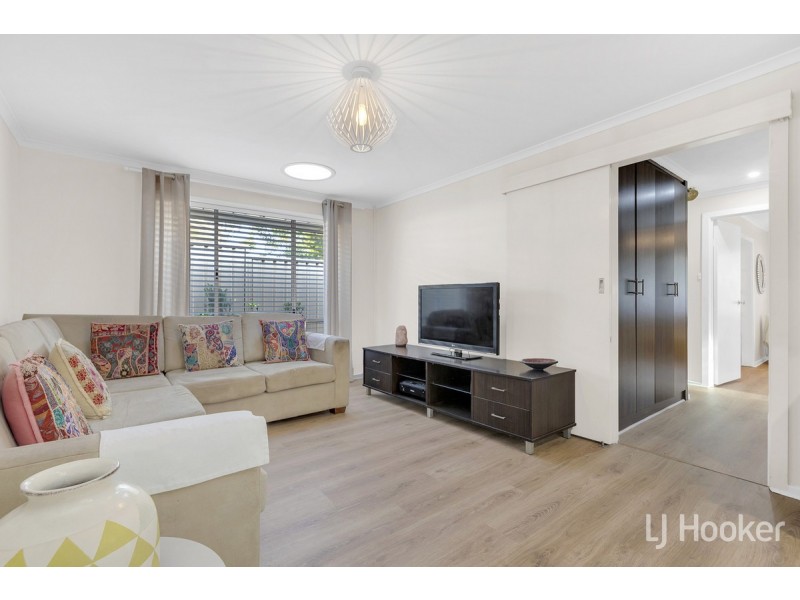 8 Gladman Close, Hillbank SA 5112