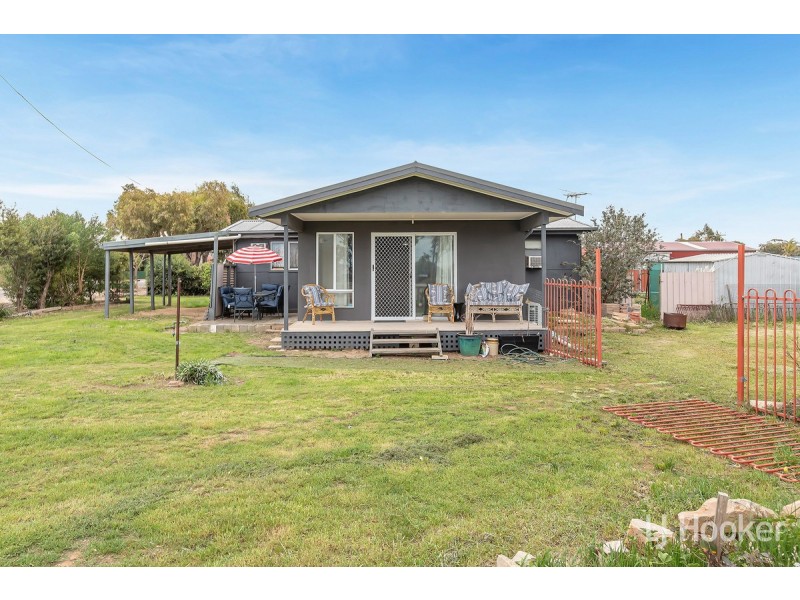 1 Cooper Street, Clinton SA 5570