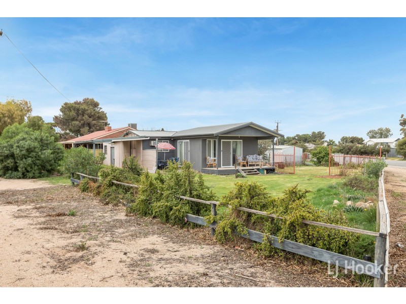 1 Cooper Street, Clinton SA 5570