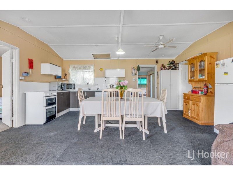 1 Cooper Street, Clinton SA 5570
