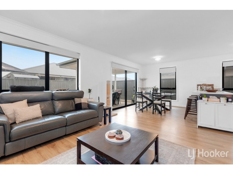 10 Donato Street, Munno Para SA 5115