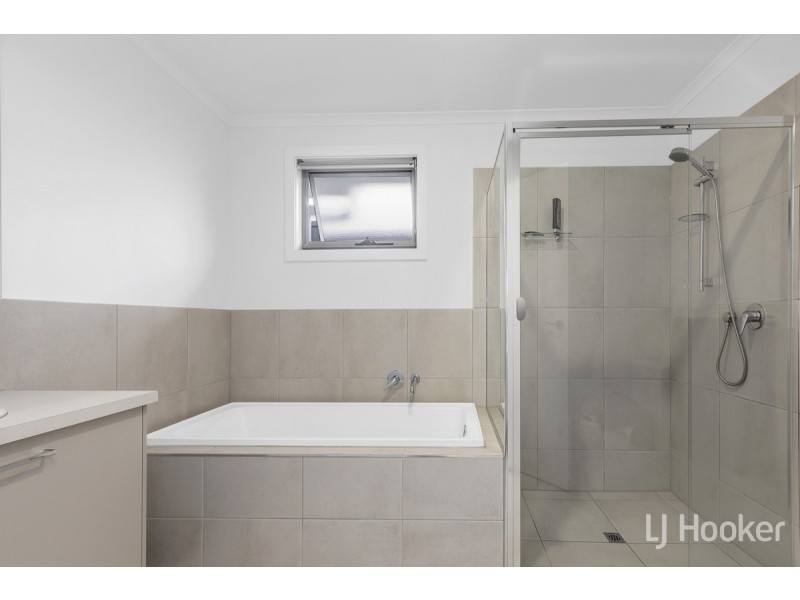 3 Maiolo Crescent, Blakeview SA 5114