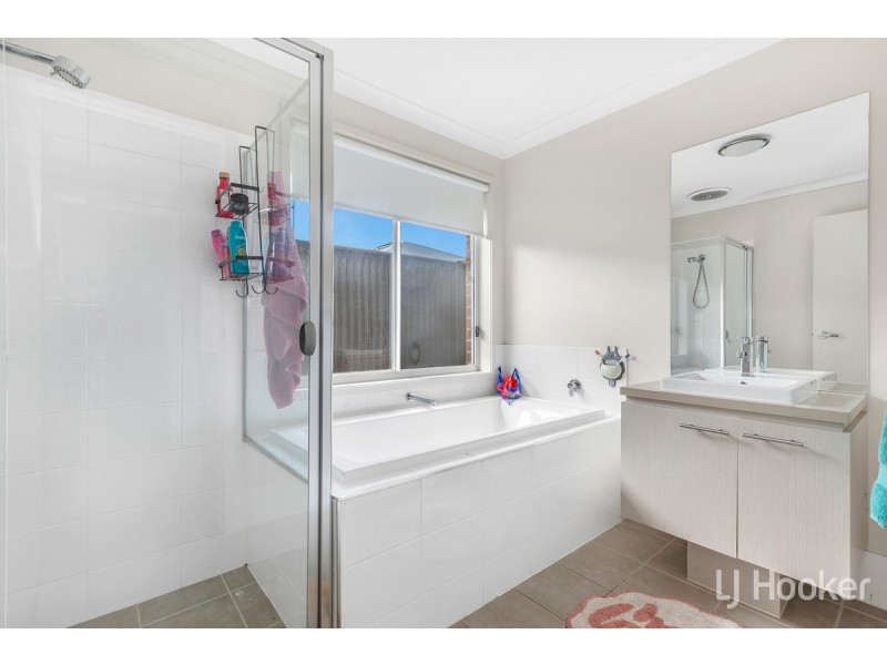 4 Highland Circuit, Blakeview SA 5114