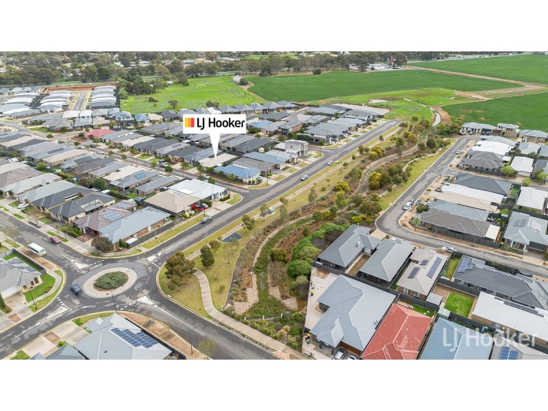 4 Highland Circuit, Blakeview SA 5114