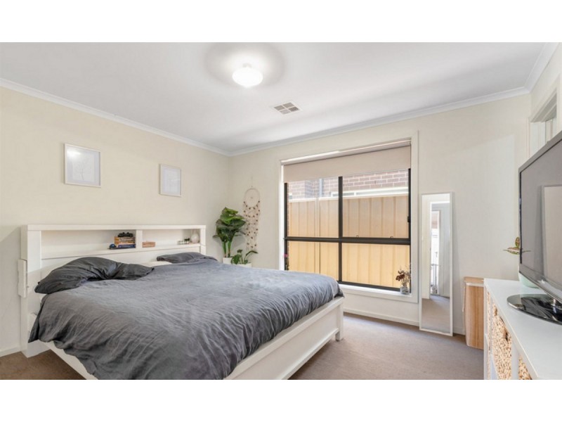 8 Biarritz Street, Munno Para West SA 5115