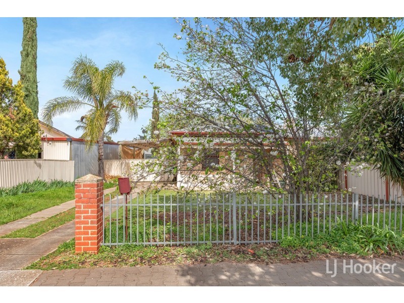 11 Whiteparish Road, Elizabeth North SA 5113