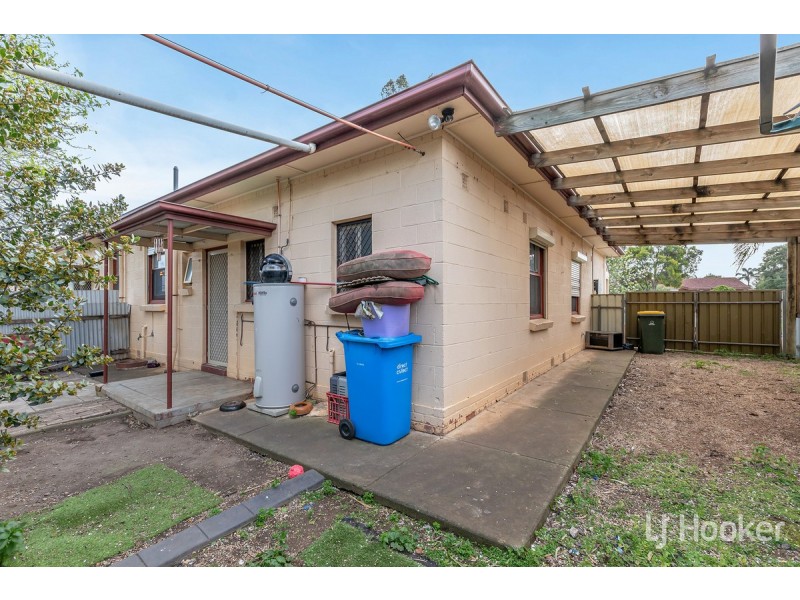 11 Whiteparish Road, Elizabeth North SA 5113