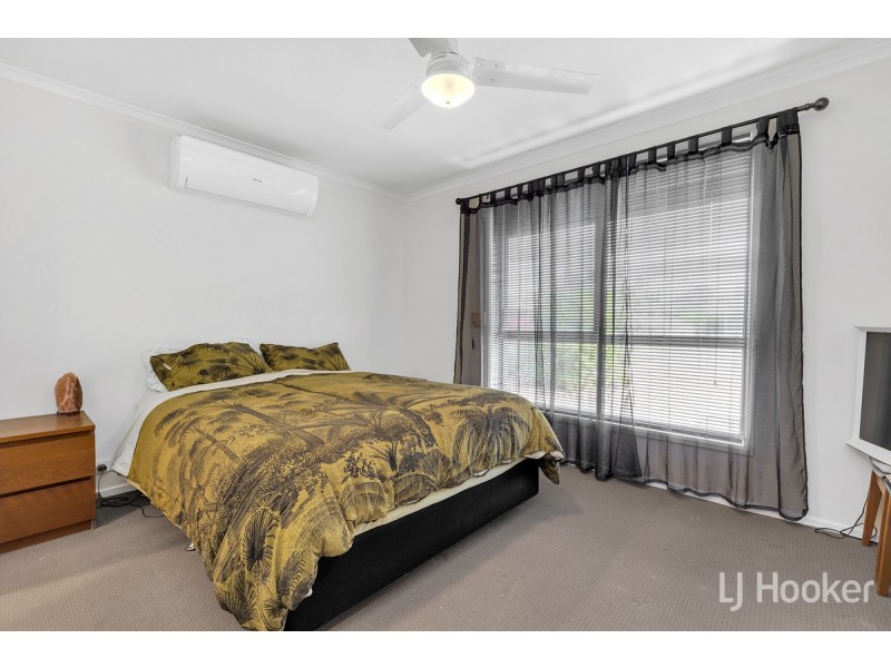 42 Sterling Court, Smithfield Plains SA 5114