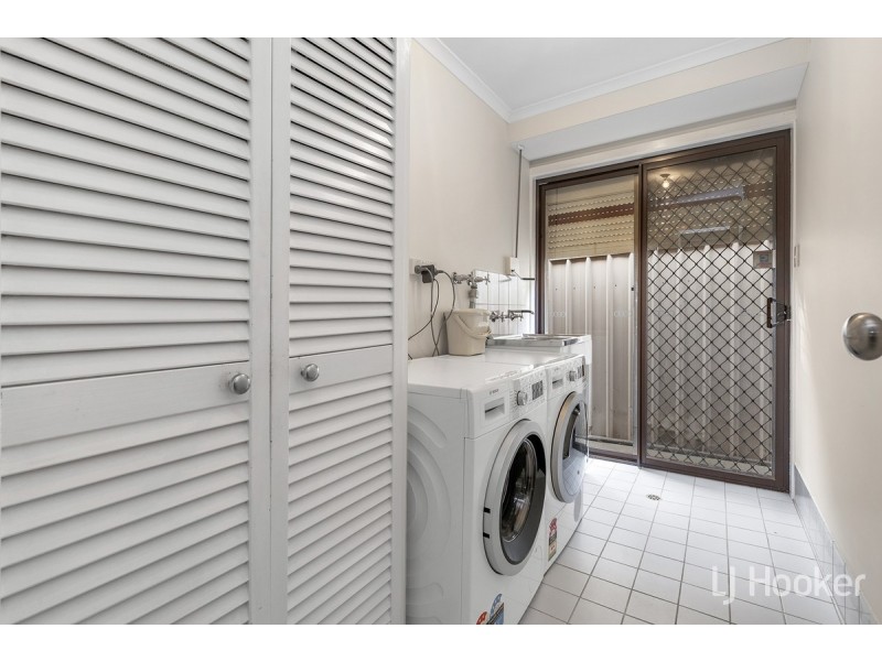 42 Sterling Court, Smithfield Plains SA 5114