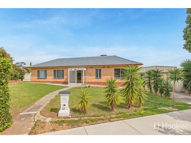32 Conyngham Street, Elizabeth East SA 5112