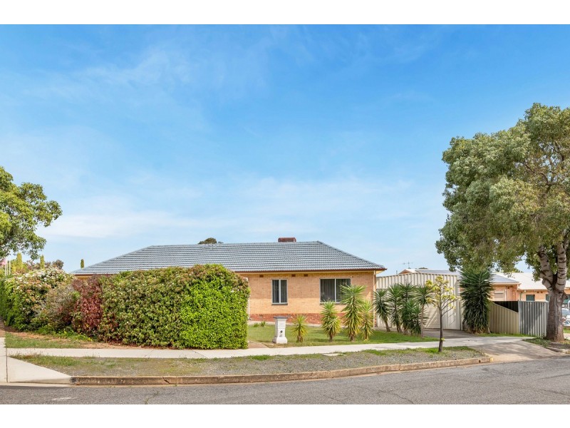 32 Conyngham Street, Elizabeth East SA 5112