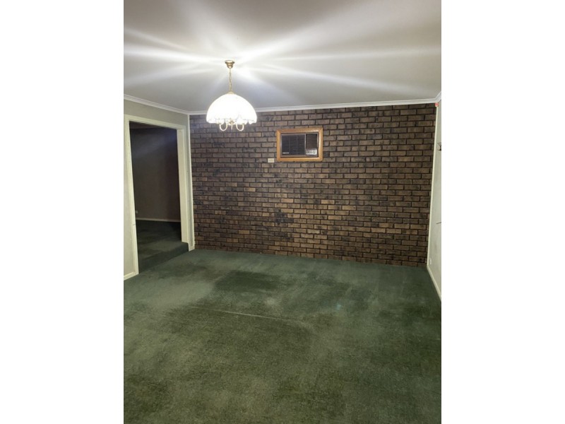 16 Blackburn Road, Hillbank SA 5112