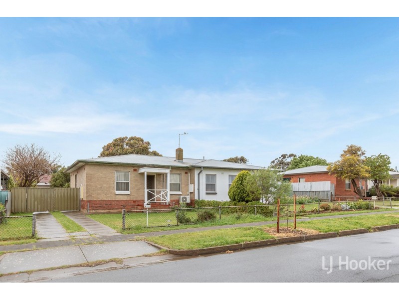 66 Stakes Crescent, Elizabeth Downs SA 5113