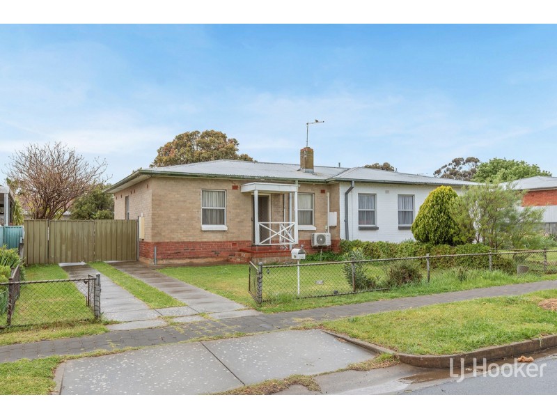 66 Stakes Crescent, Elizabeth Downs SA 5113