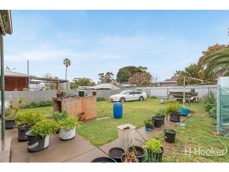 66 Stakes Crescent, Elizabeth Downs SA 5113